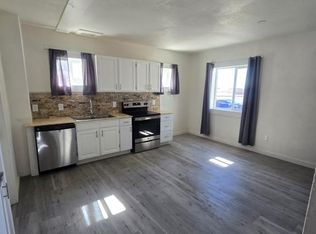 26 S 4th St APT B, Montrose, CO 81401
