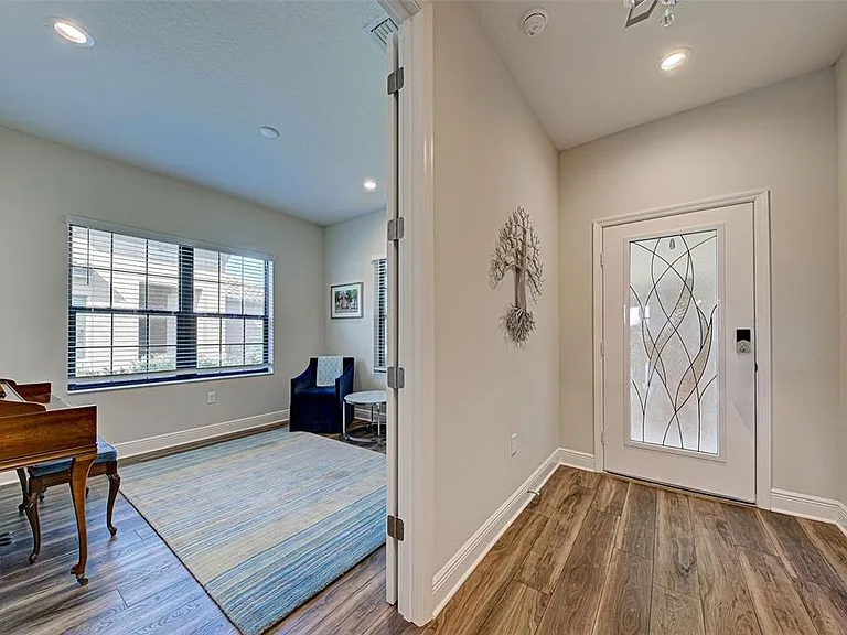 233 Palidoro Cir — Photo 8