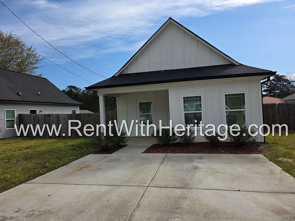 1st image of 108 Chalfont Cir