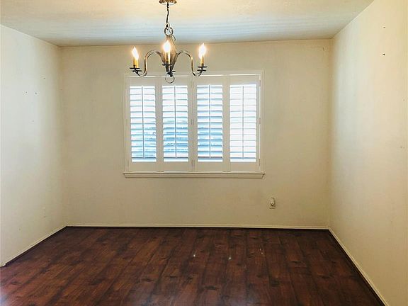 5th image of 907 Boundry Ct
