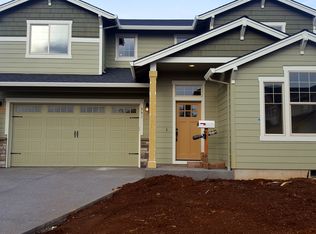 991 SE Pineview Ct, Estacada, OR 97023