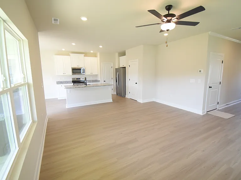 3519 Narrow Ln — Photo 3