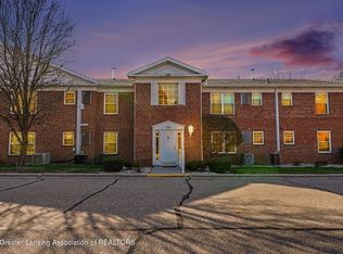 3333 Moores River Dr, Lansing, MI