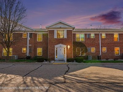 3333 Moores River Dr, Lansing, MI, 48911