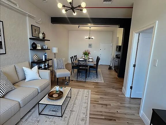 4th image of 112 Lincoln Ave #321