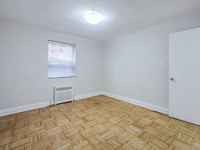 309 The Kingsway #1B — Photo 14