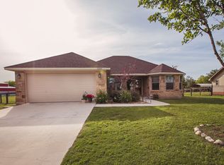 16903 Delana Ave, Elmendorf, TX 78112
