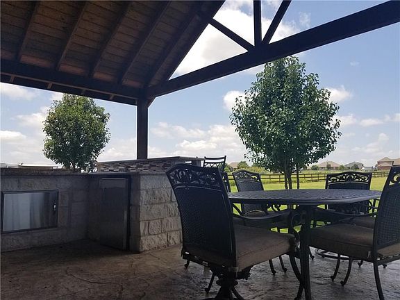3rd image of 222 McKinley Ln