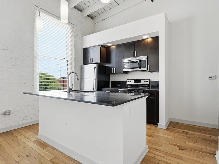 601 Stockton St #203 — Photo 1