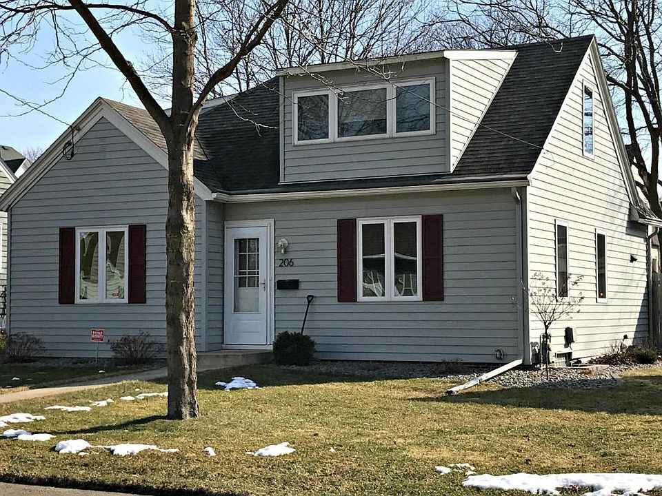 1st image of 206 N 4th Ave