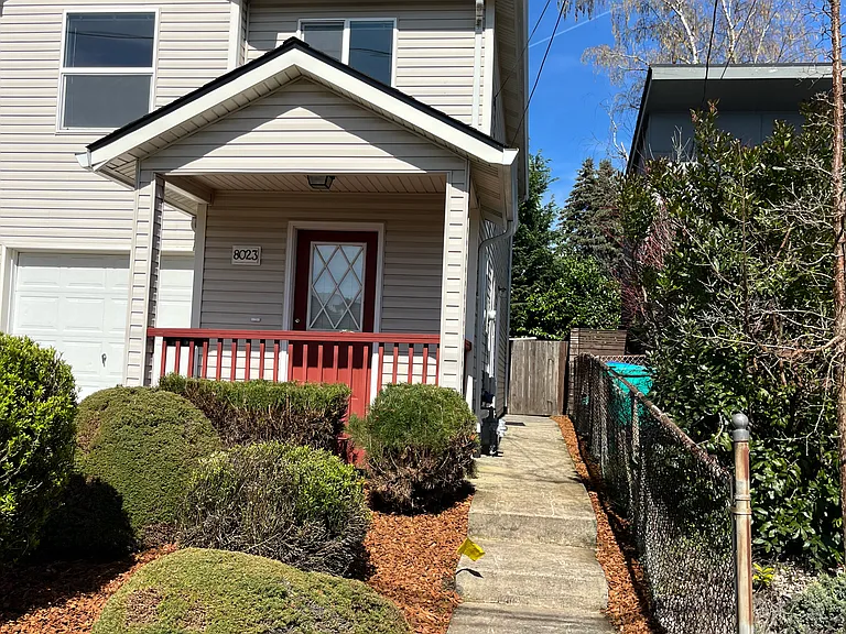 8023 N Edison St — Photo 4