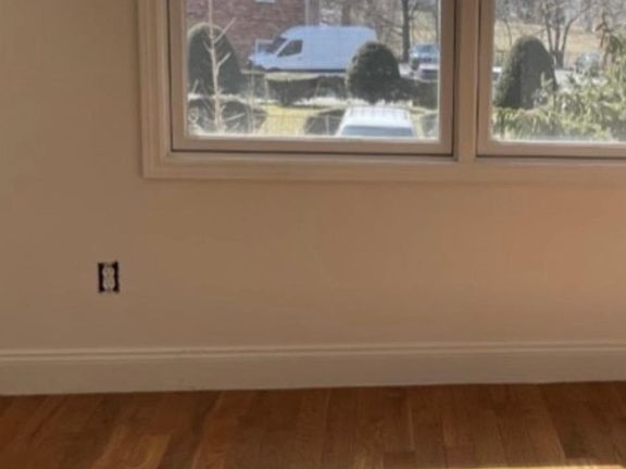 5th image of 420 N Corona Ave Unit 8