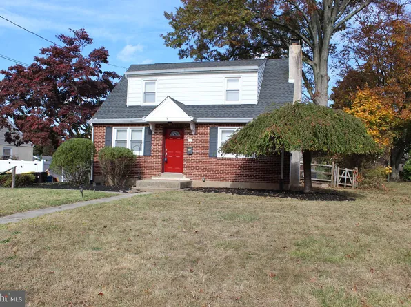 207 S 5th St, North Wales, PA 19454