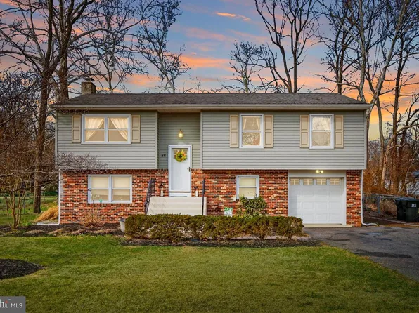88 Evergreen Rd, New Egypt, NJ 08533