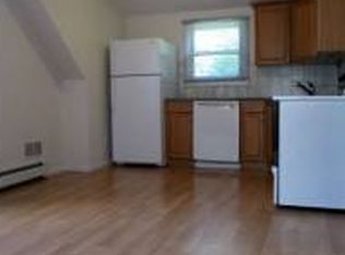 11 Aspen Ave, Greenlawn, NY 11740