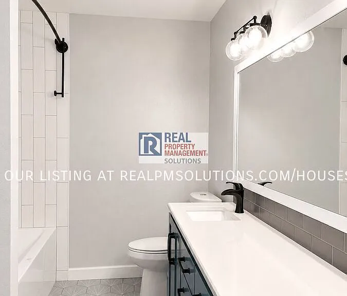 14373 SW Daphne St — Photo 40
