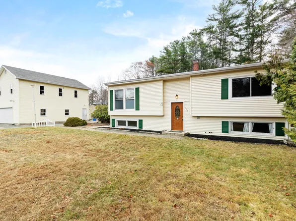 373 Pond Road, Lewiston, ME 04240