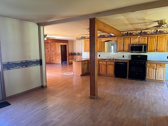 3rd image of 224 Shears Rd