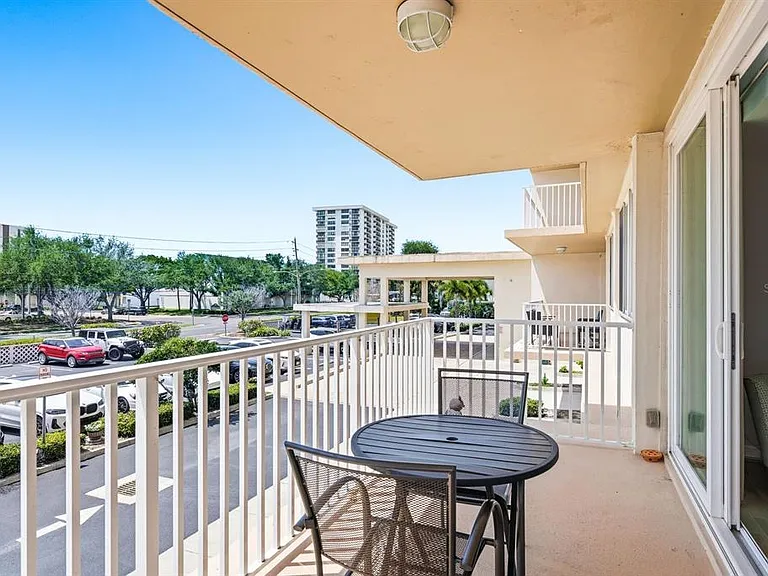 223 Island Way #2D — Photo 26