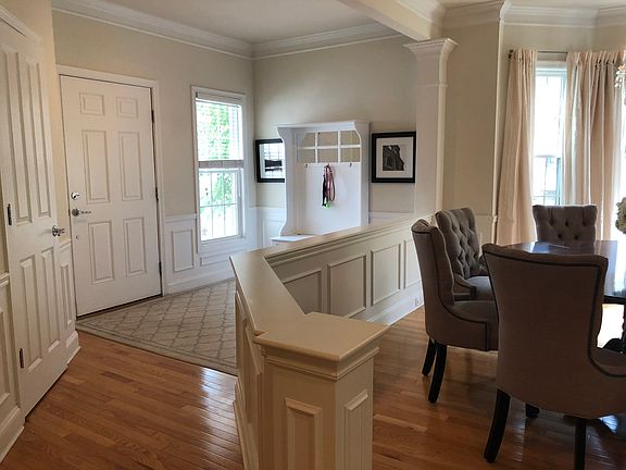 Front entry- open to dining 