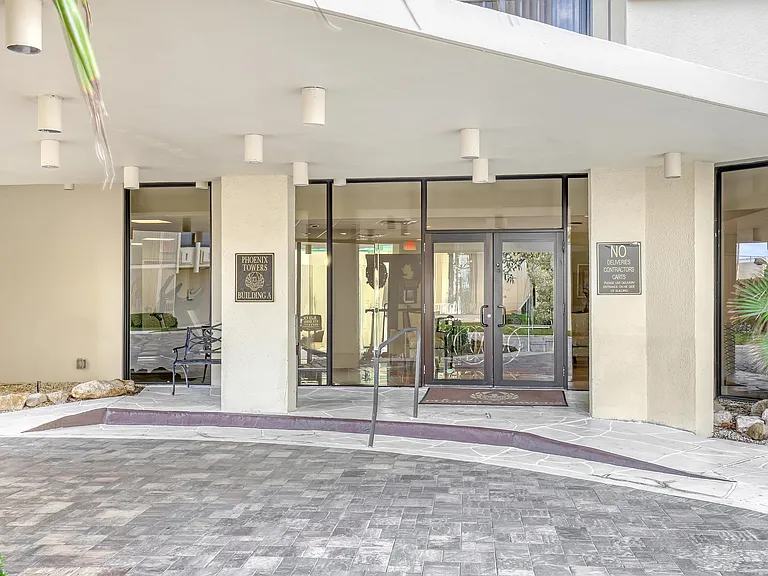2800 N Ocean Dr #A-3C — Photo 2