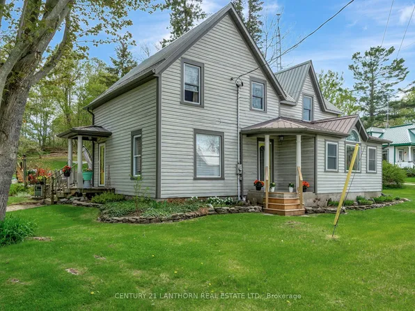 1647 County Road 10 Rd, Prince Edward County, ON K0K 1P0