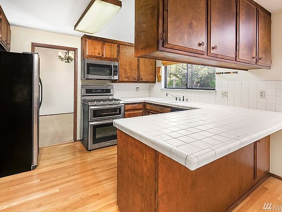 5th image of 8241 SE 66th St
