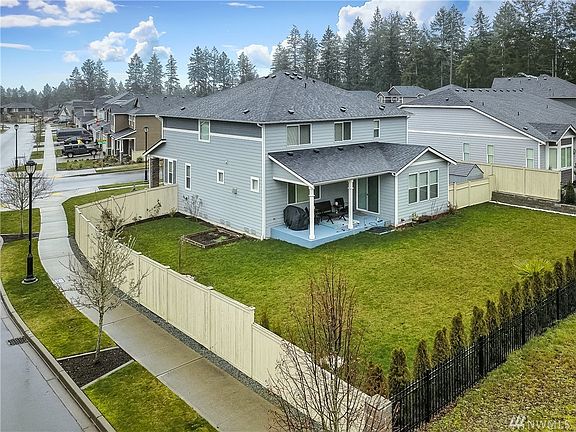 2nd image of 9315 Balata Ct NE
