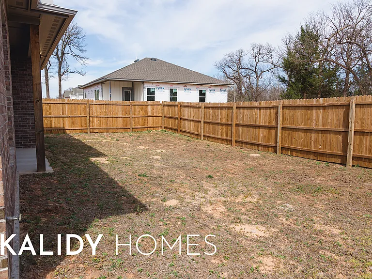 512 Remington Ave — Photo 62