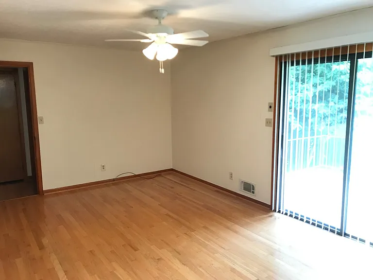 1321 Mary Dale Dr SW — Photo 15