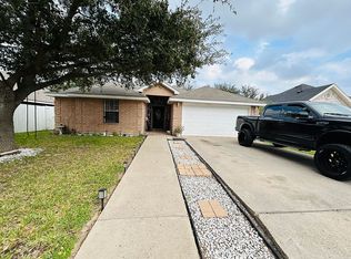 3004 N Edison Rd, Edinburg, TX 78541