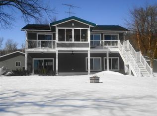25468 Crystal Springs Dr, Pelican Rapids, MN 56572