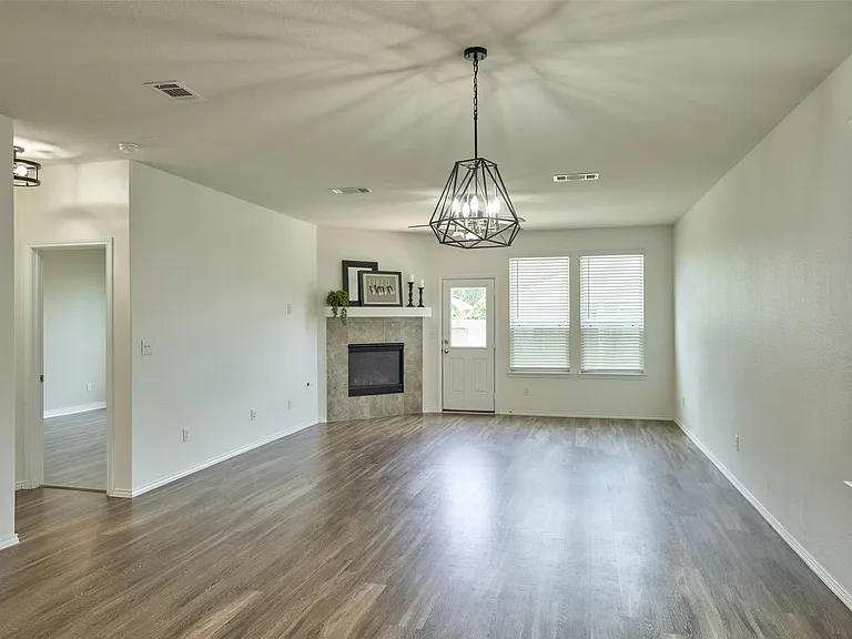 2214 Timberland Country Ct — Photo 21