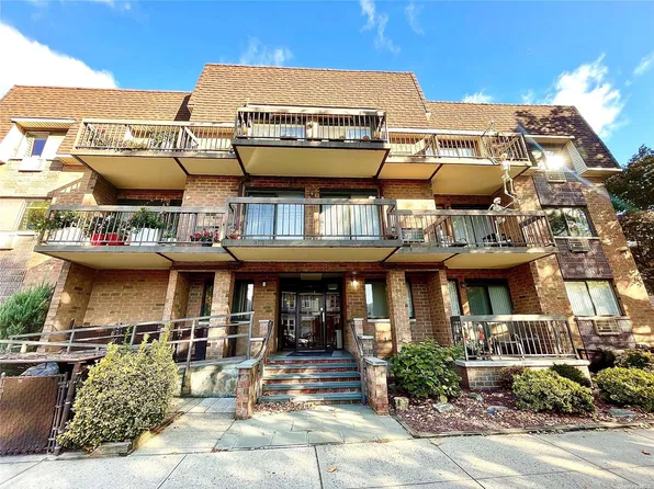 71-09 Juniper Valley Road #1D, Middle Village, NY 11379