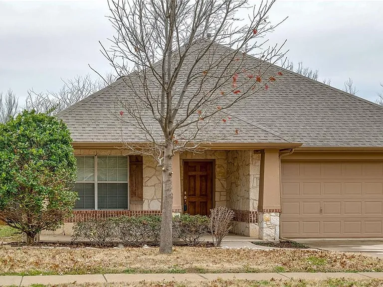 708 Creekside Dr — Photo 19