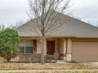 708 Creekside Dr, Little Elm, TX 75068