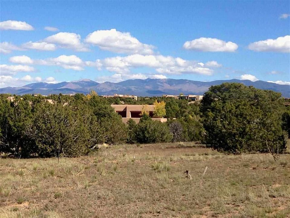2nd image of 16 Amberwood Loop