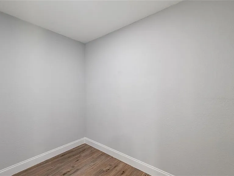 19191 Willard Ave — Photo 16