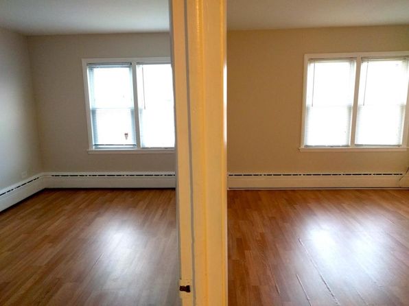 2103 Washington St APT 4