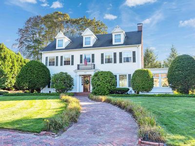 2143 Elm Street, Manchester, NH, 03104