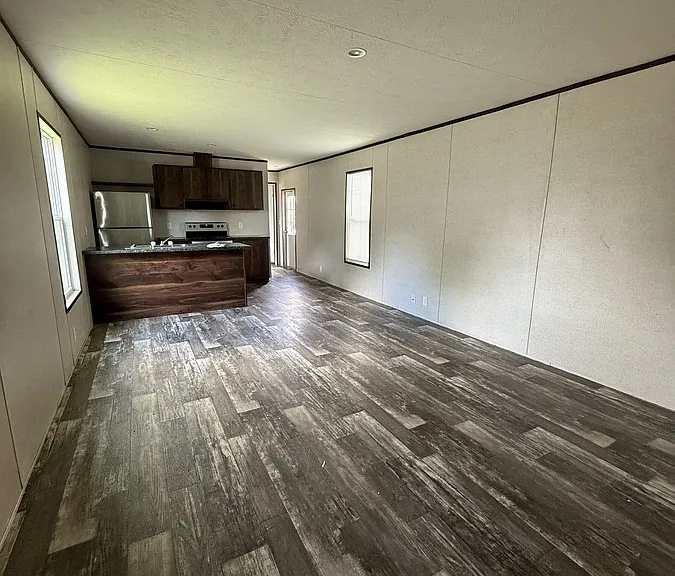 3810 S Thompson St #19 — Photo 3