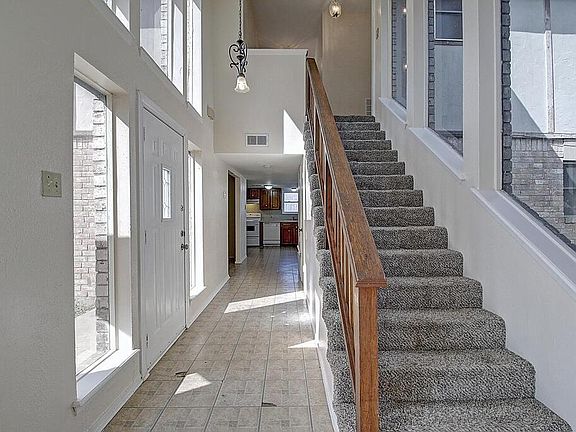 3rd image of 6745 Wood Iron Dr