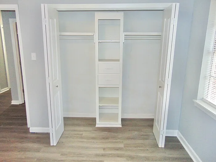 5958 Lake Trace Cir — Photo 11