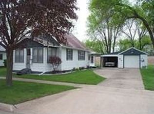 215 W 9th St, Boone, IA 50036