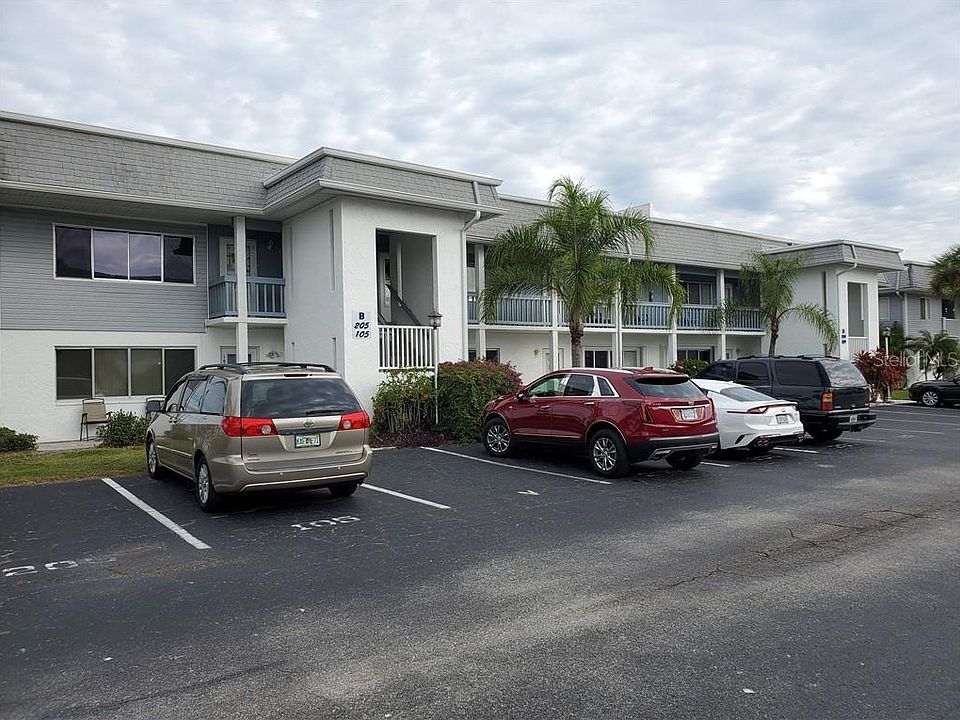 1st image of 22375 Edgewater Dr APT 209