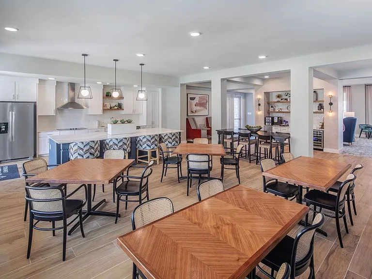 1450 Valley Ridge Blvd — Photo 7