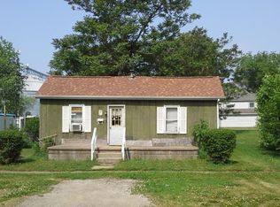 318 S Menard St, Mason City, IL 62664