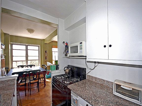 5th image of 3515 Henry Hudson Pkwy APT 8F