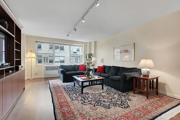 Sold by Compass | media 1