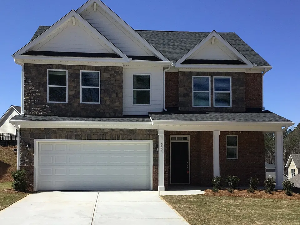 569 Slew Dr